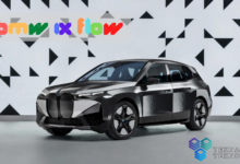 BMW iX Flow Mobil yang Bisa Berubah Warna