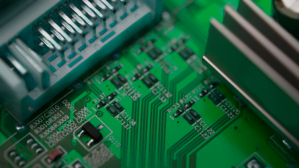 Kelebihan Volatile Memory