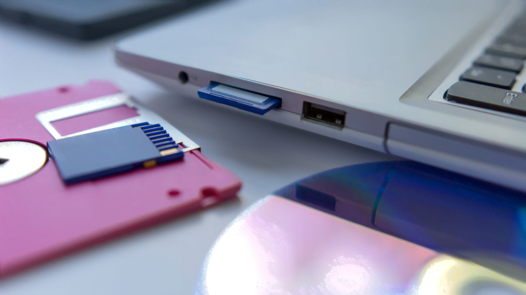Persamaan Antara Zip Drive dengan Flash Drive